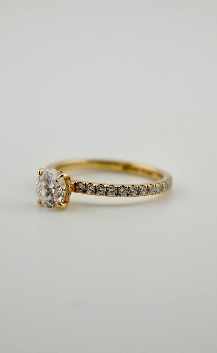 Lumière Pavé-Ring – 1.05 ct Diamant