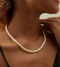 Lumière Perlen-Kette – Klassische Eleganz – Ansicht 2 | Maison Kiyan